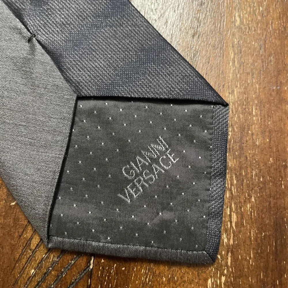 GIANNI VERSACE COUTURE Vintage Neo Classical Geometric Mens Silk Tie